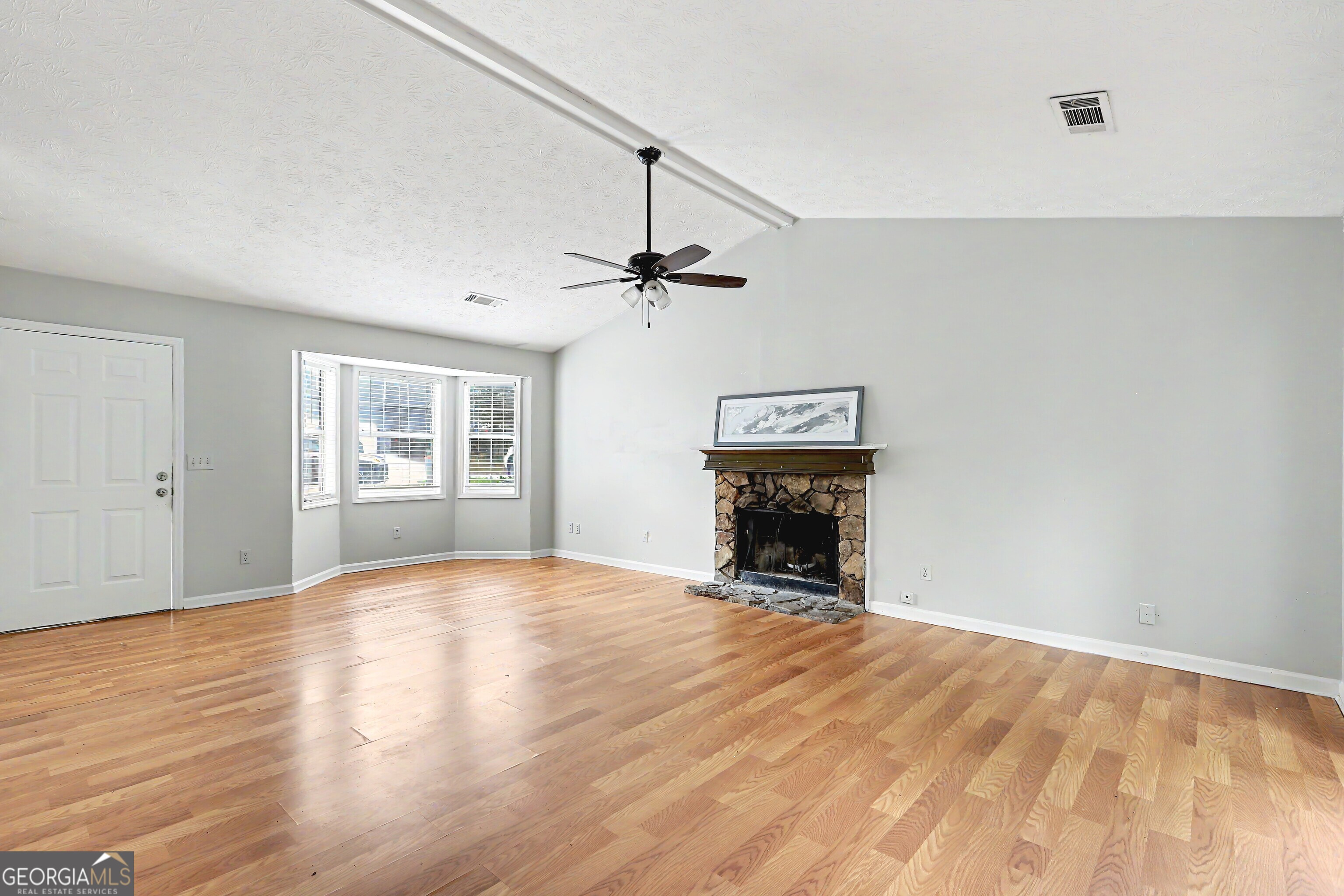 407 Sheppard Xing CT