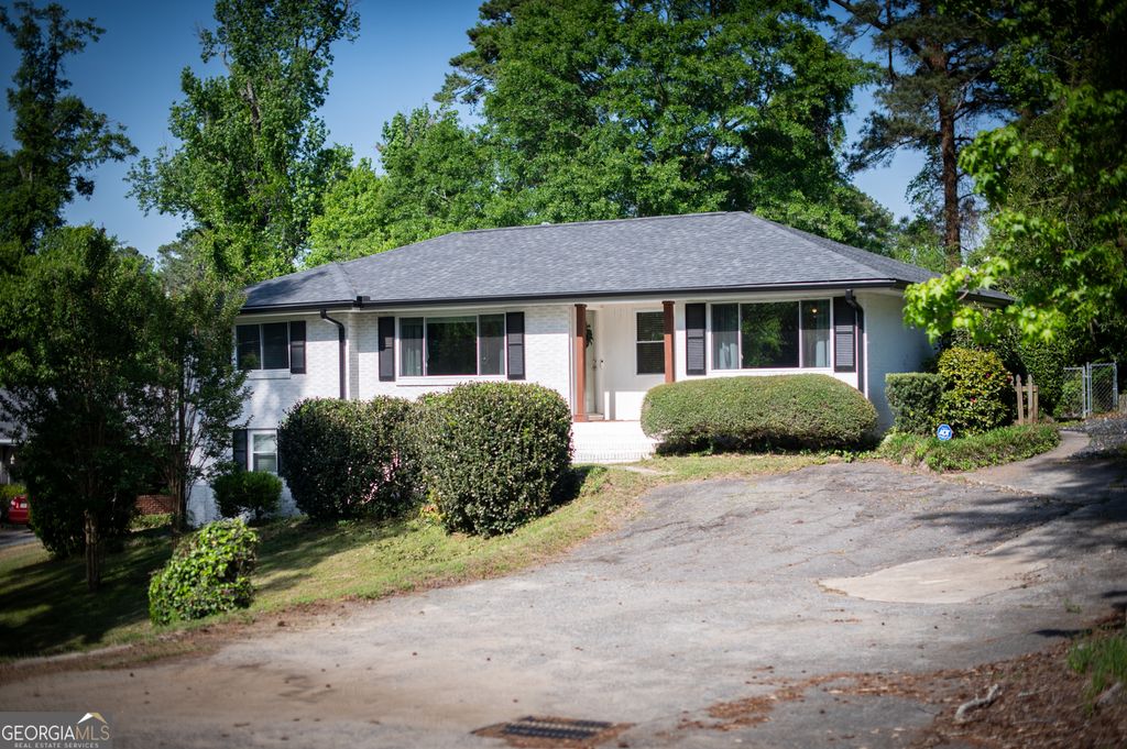 Photo of 545 Forest Hill Road, Macon, GA 31210 (MLS # 10731464)