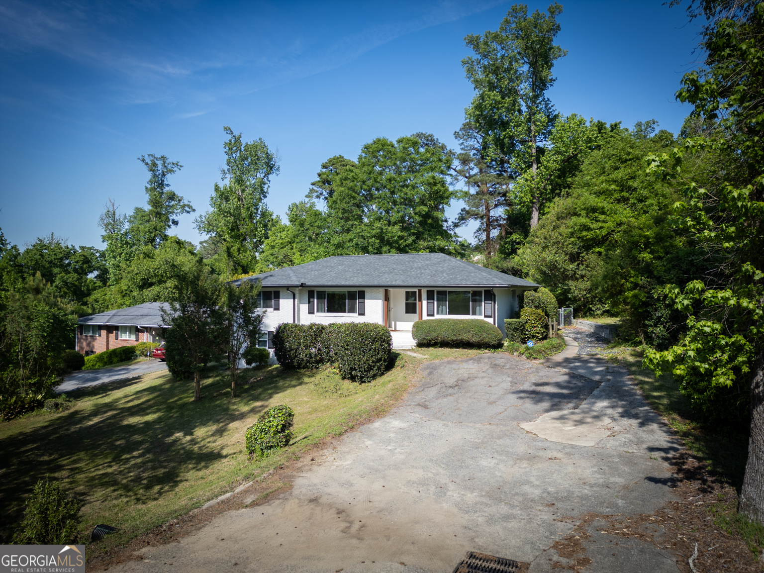 545 Forest Hill RD