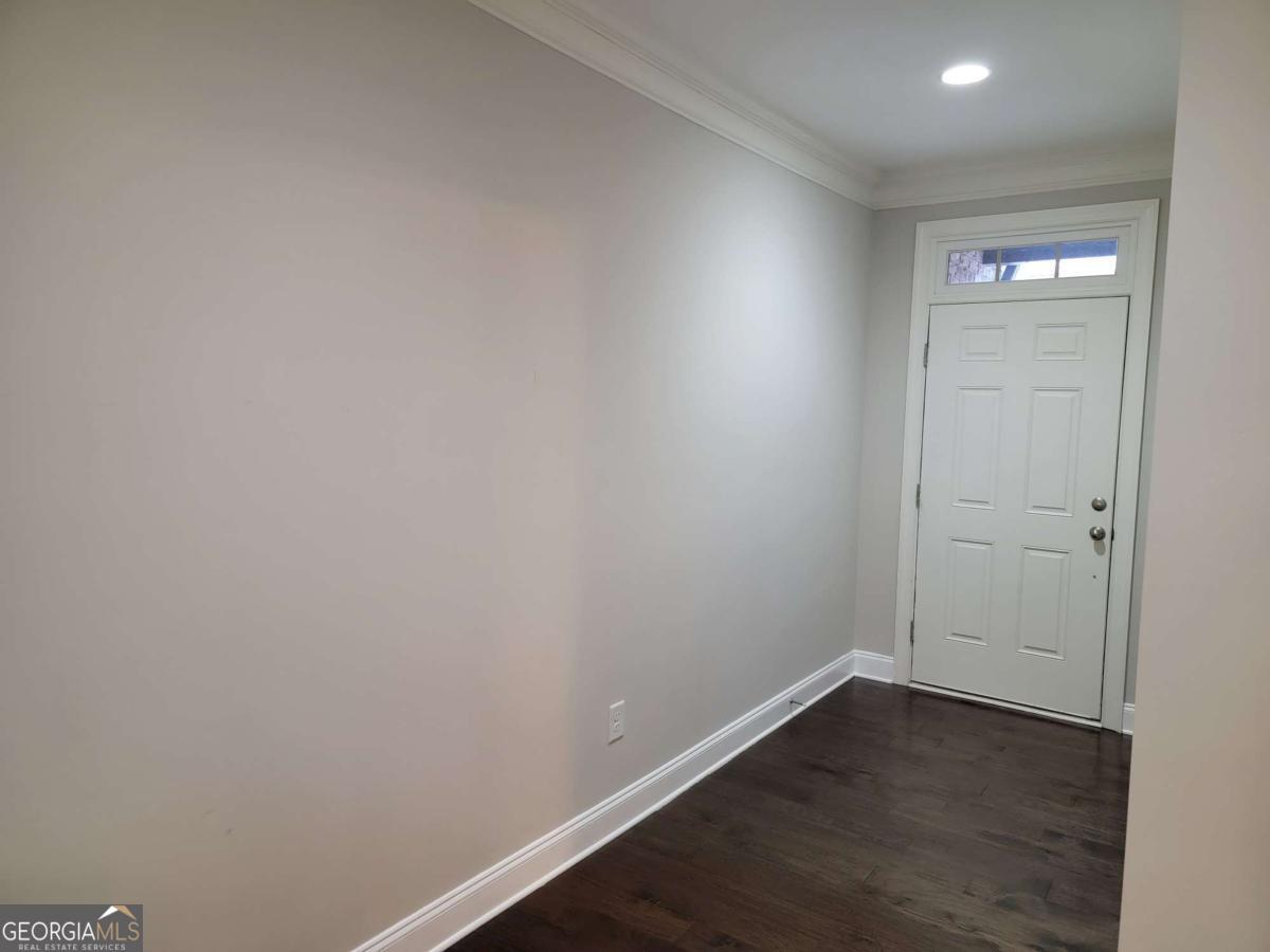 8265 Village PL