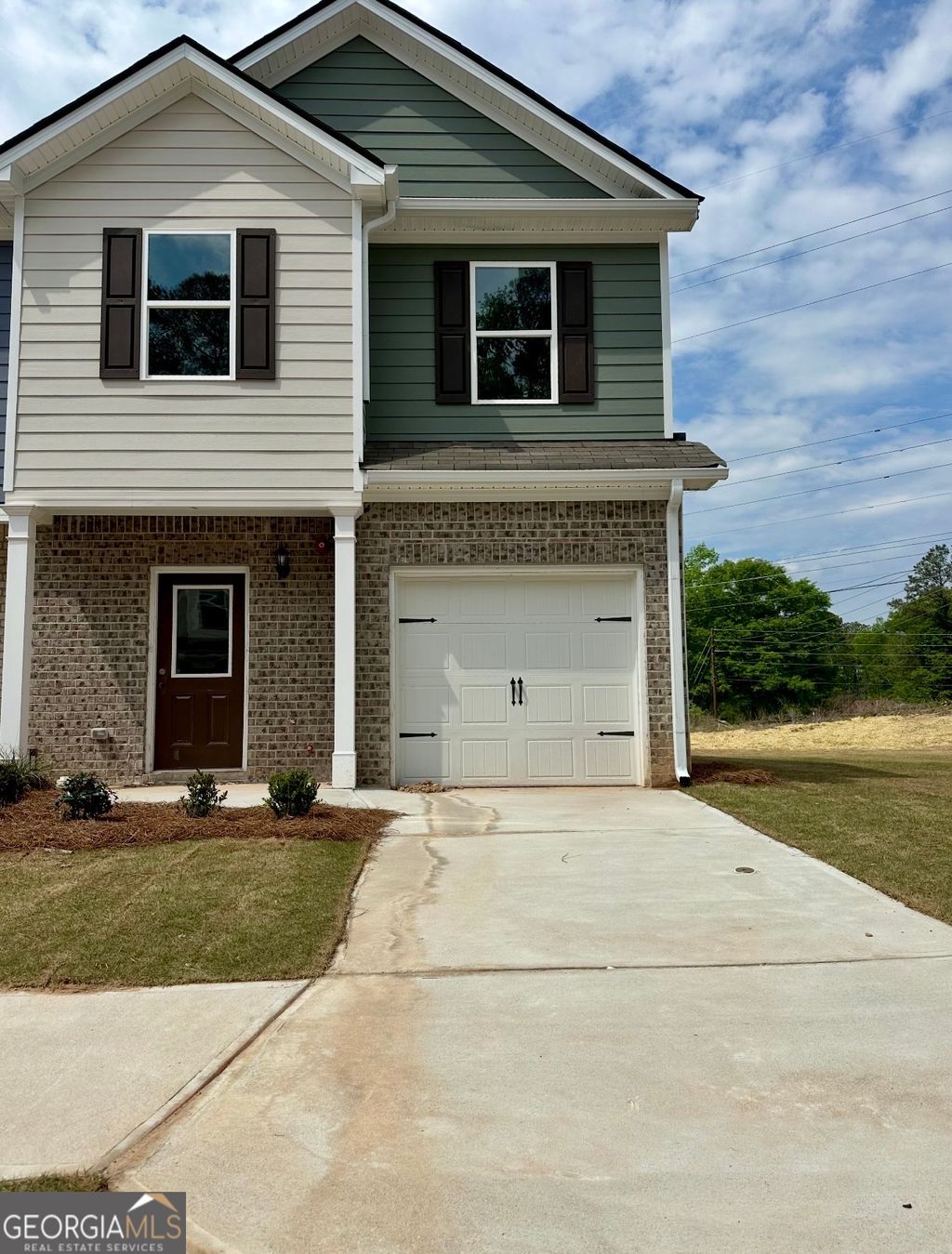 Photo of 8609 Lakeview Commons, Jonesboro, GA 30238 (MLS # 10700609)