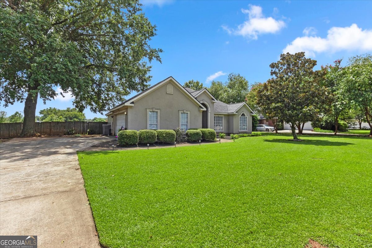 102 Gable DR