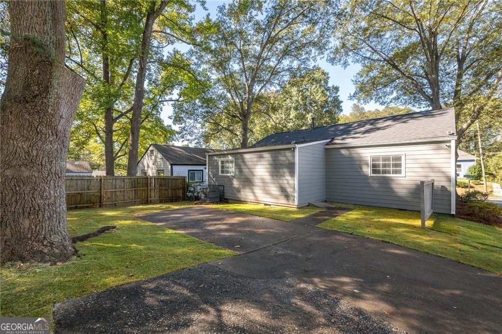 Atlanta, Georgia 30310, United States, 3 Bedrooms Bedrooms, ,2 BathroomsBathrooms,Residential,Active,144367