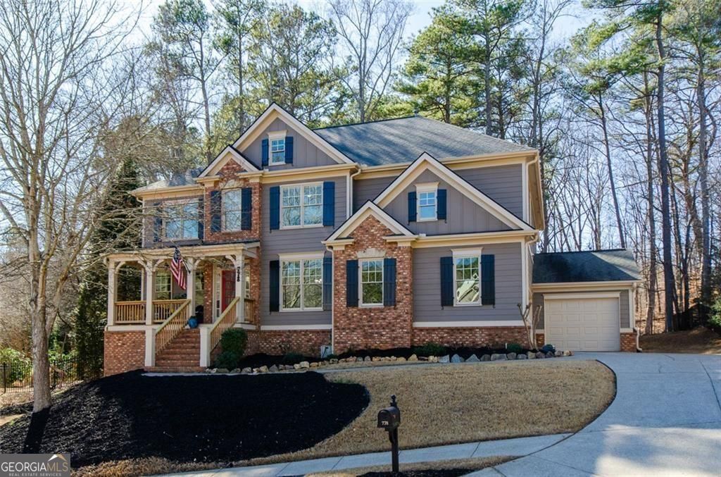 778 Crescent CIR
