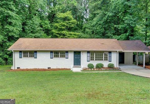 5689 Woodland DR Acworth GA 30102