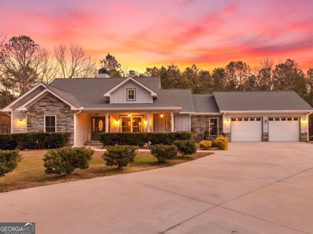 Photo of 430 Cajun Drive, Ellijay, GA 30540 (MLS # 10691282)