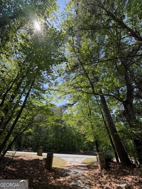480 Rock House RD