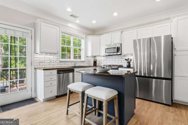 2278 LIMEHURST DR NE, BROOKHAVEN, GA 30319 - Image 2cd09a833ad7fb087c078dbed96c47dc/1019960763