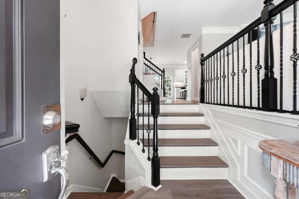 Photo of 2278 Limehurst Drive NE, Atlanta, GA 30319 (MLS # 10827956)