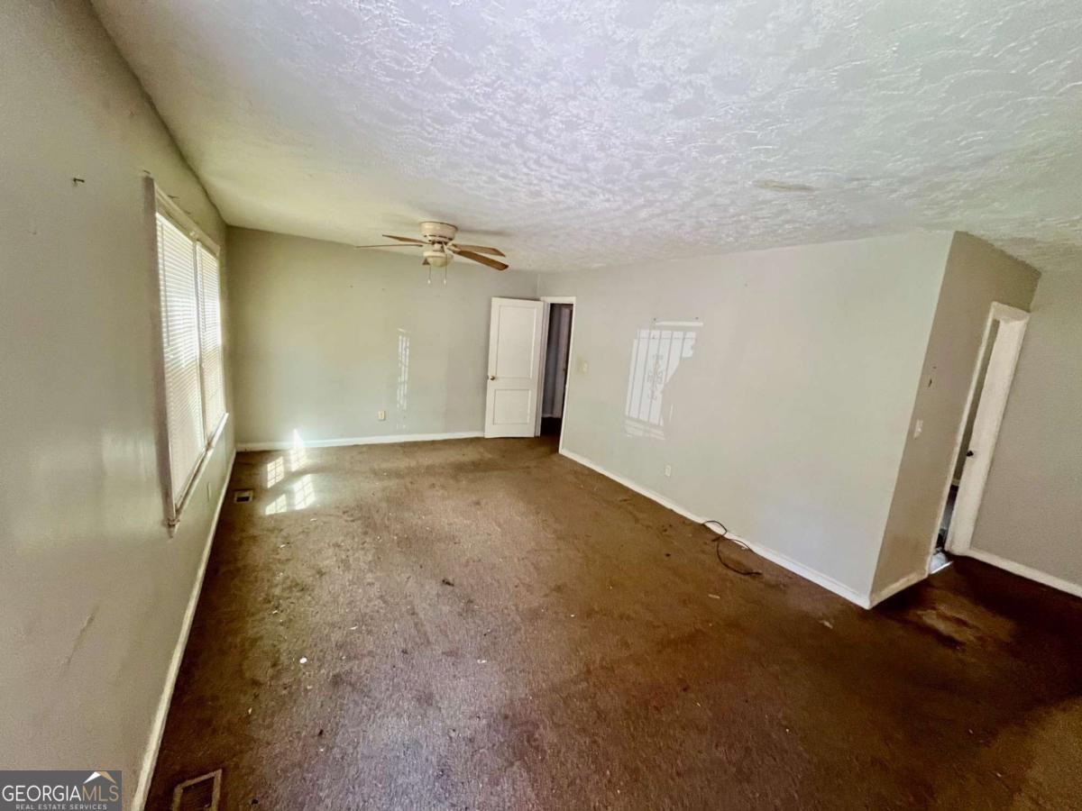 1292 Lorenzo DR SW