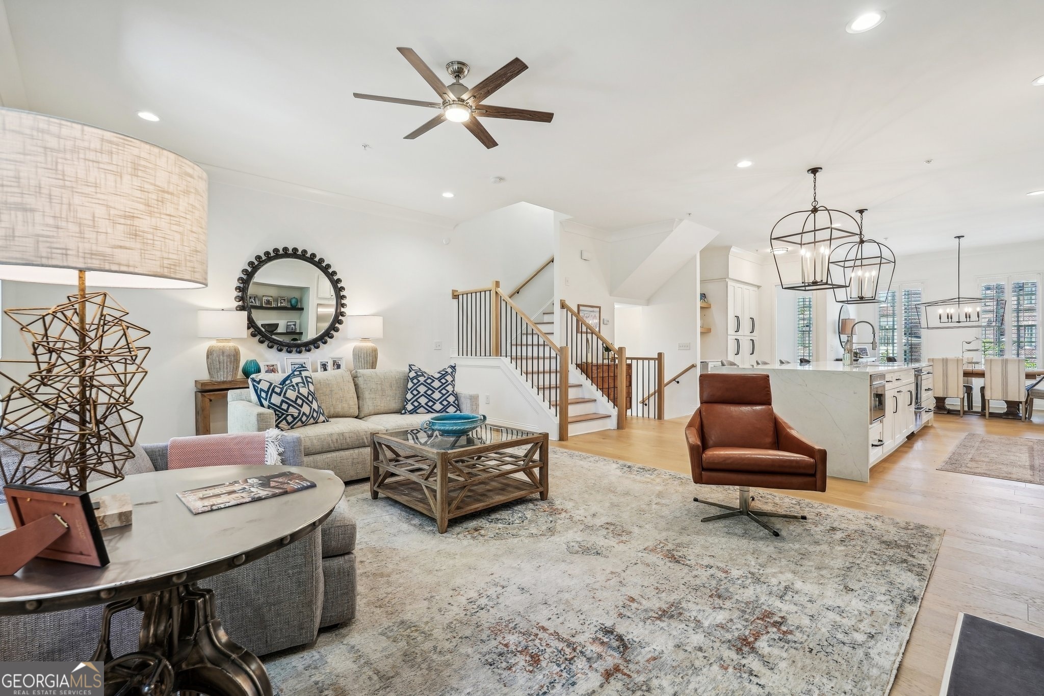 475 Rose Garden LN
