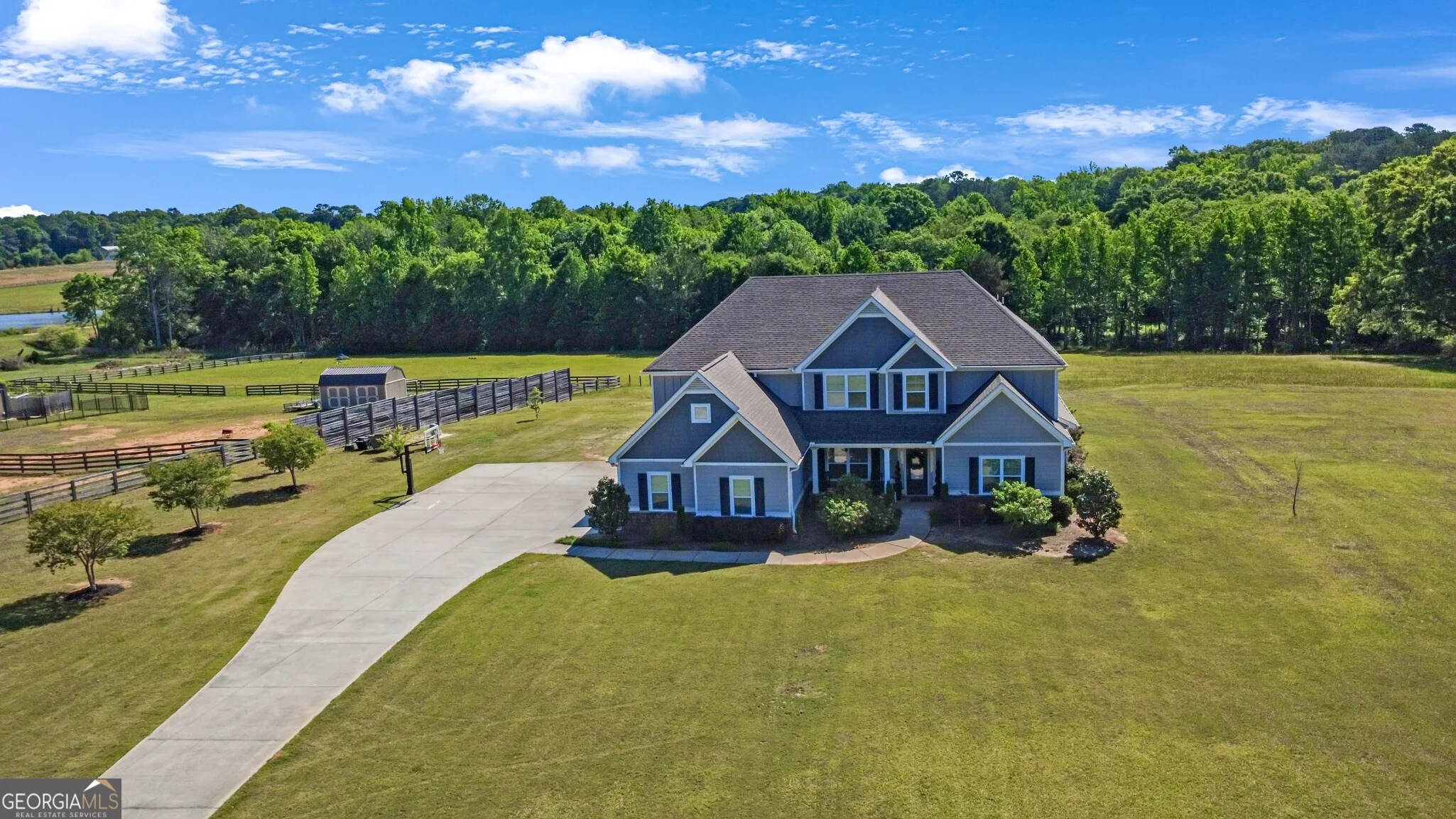 1572 Highway 85 Conn