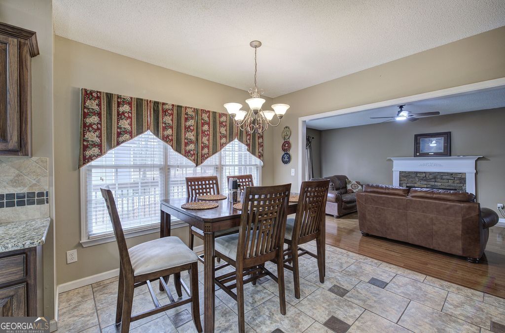 Photo of 1000 Evian Way, Kennesaw, GA 30152 (MLS # 10686873)