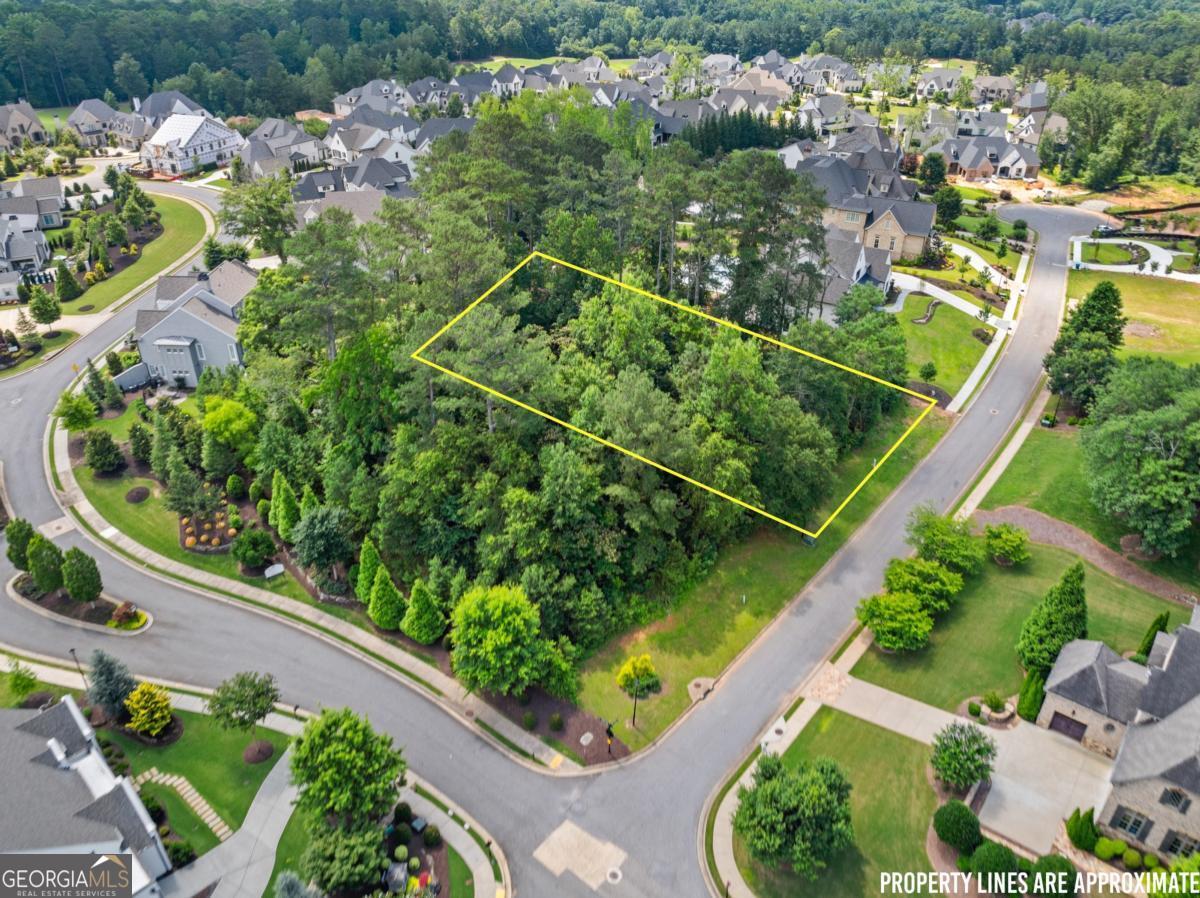 5021 Kings Close