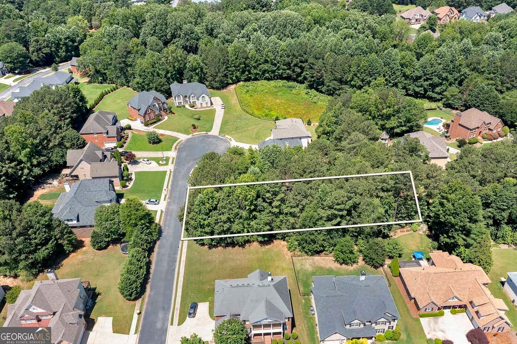 Photo of 504 Bingham Drive, McDonough, GA 30253 (MLS # 10830206)