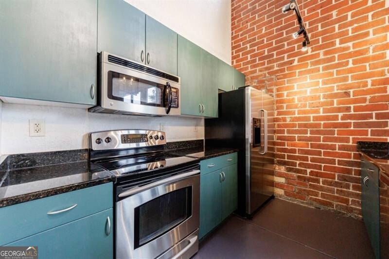195 Arizona AVE NE 197