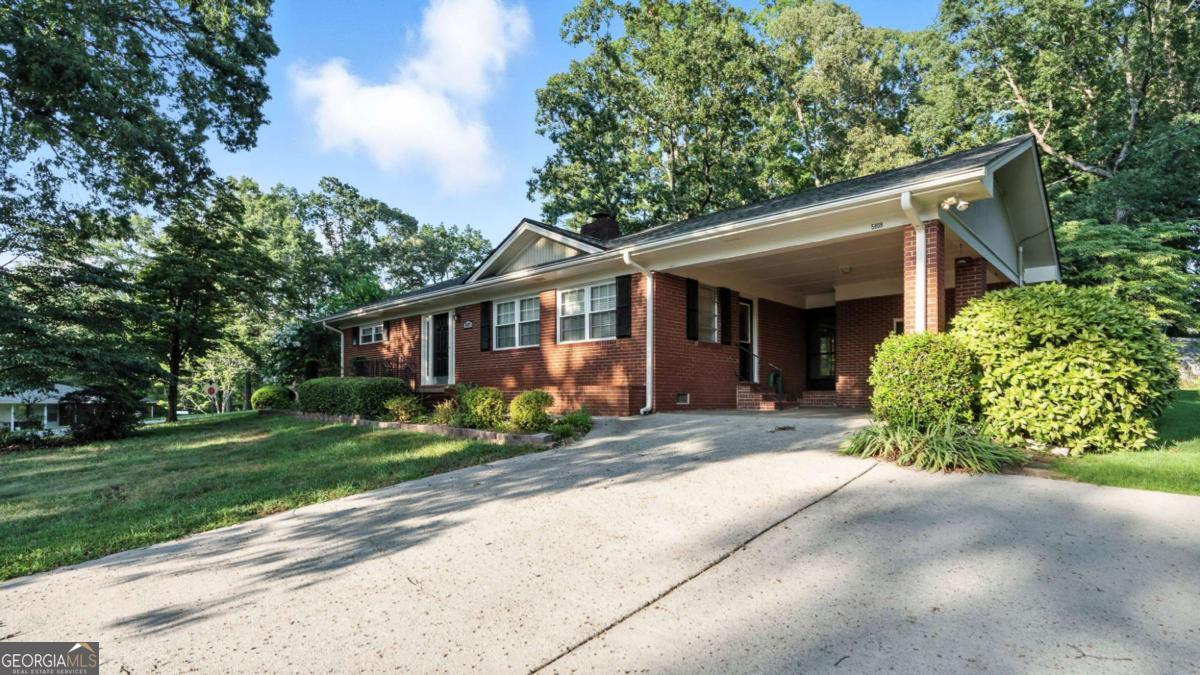 5809 Norton CIR