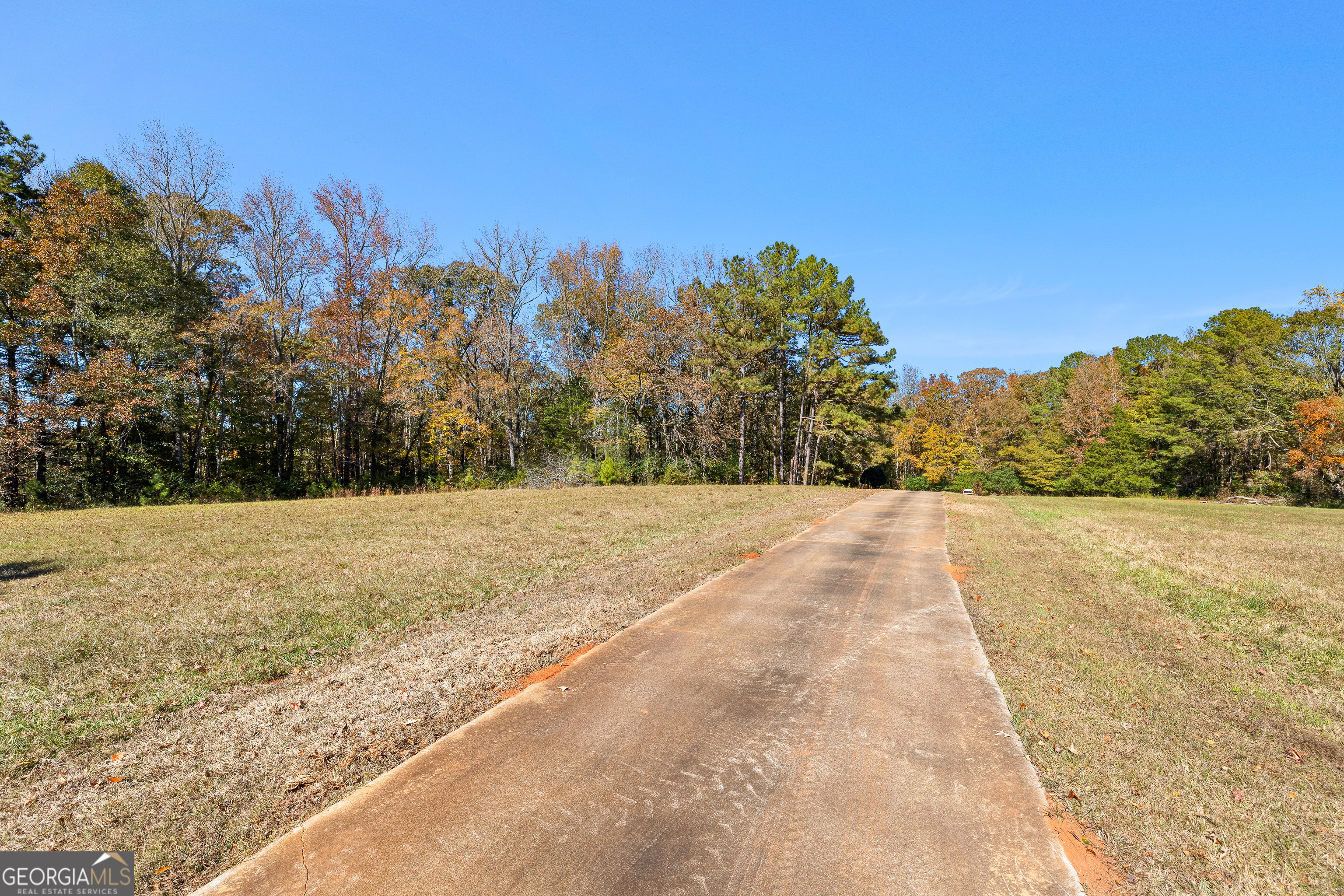 Woodland, Georgia 31836, United States, 3 Bedrooms Bedrooms, ,2 BathroomsBathrooms,Residential,Pending,250889
