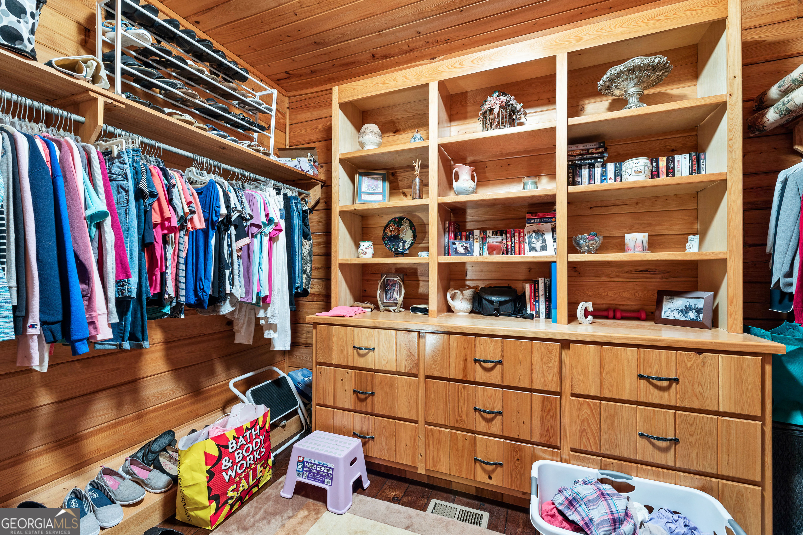 Woodland, Georgia 31836, United States, 3 Bedrooms Bedrooms, ,2 BathroomsBathrooms,Residential,Pending,250889