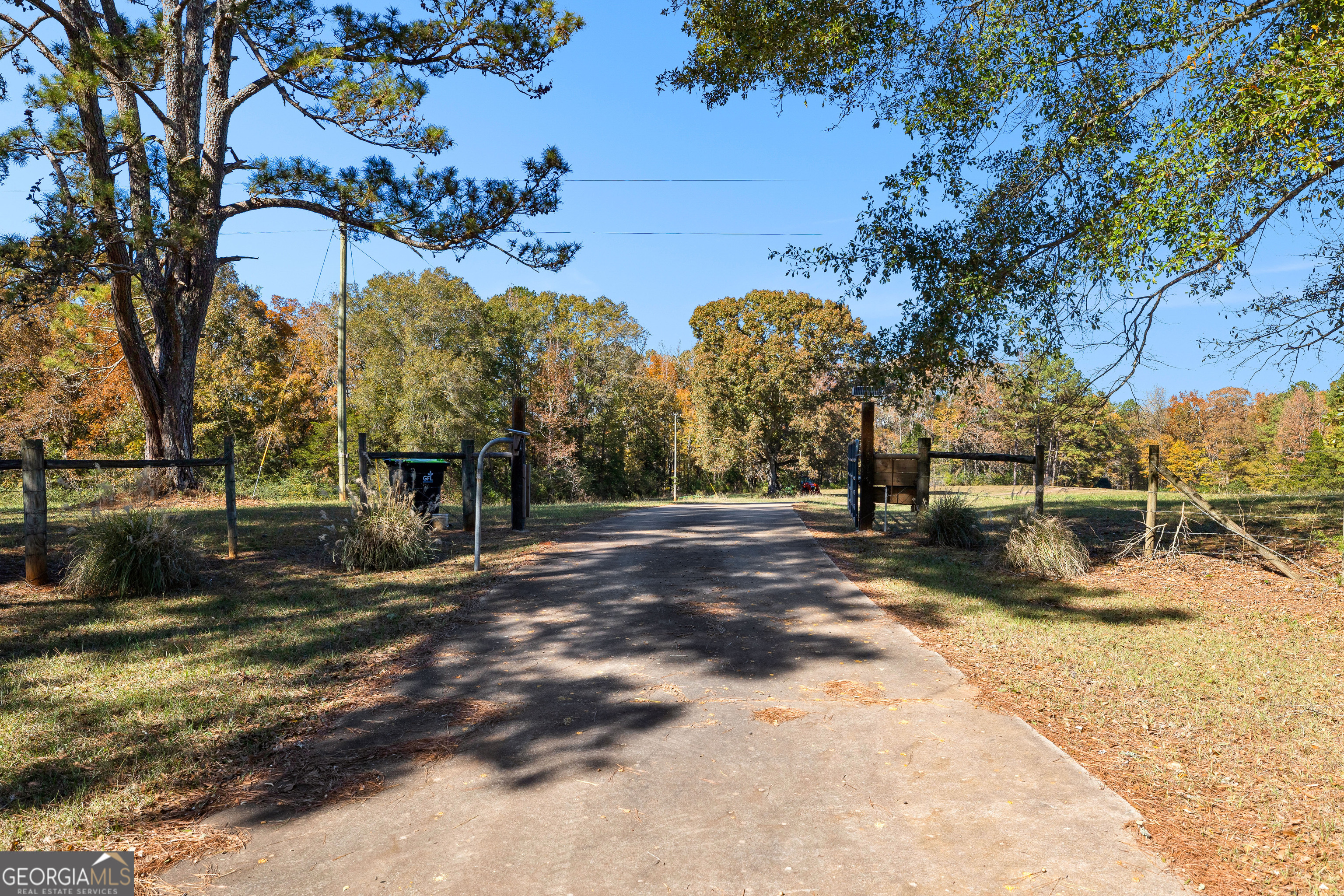 Woodland, Georgia 31836, United States, 3 Bedrooms Bedrooms, ,2 BathroomsBathrooms,Residential,Pending,250889