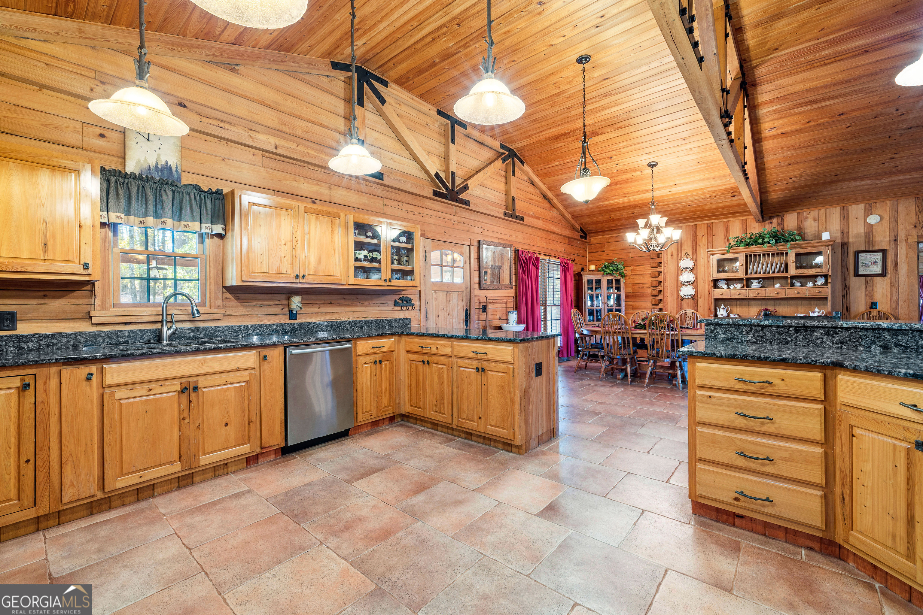 Woodland, Georgia 31836, United States, 3 Bedrooms Bedrooms, ,2 BathroomsBathrooms,Residential,Pending,250889