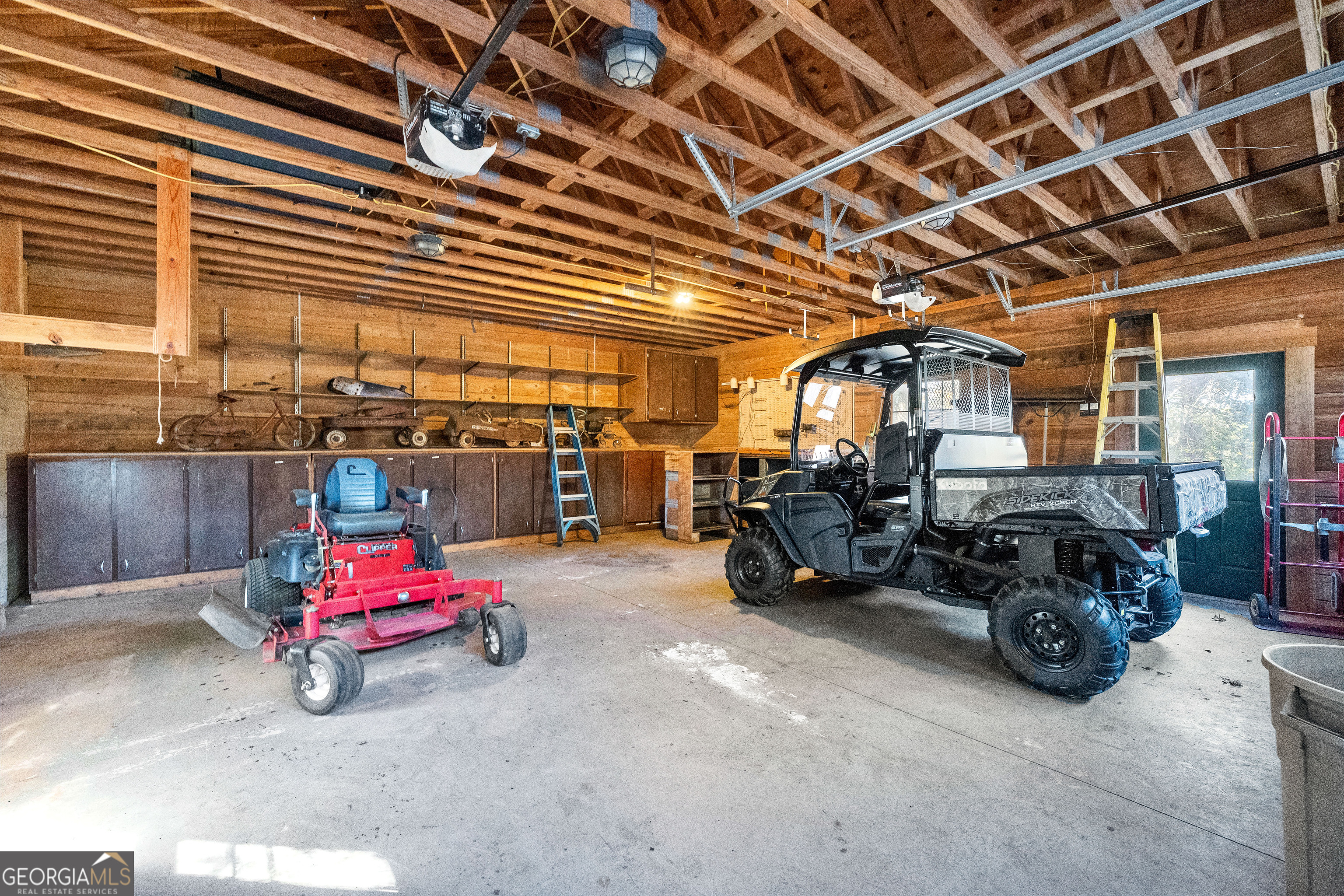 Woodland, Georgia 31836, United States, 3 Bedrooms Bedrooms, ,2 BathroomsBathrooms,Residential,Pending,250889