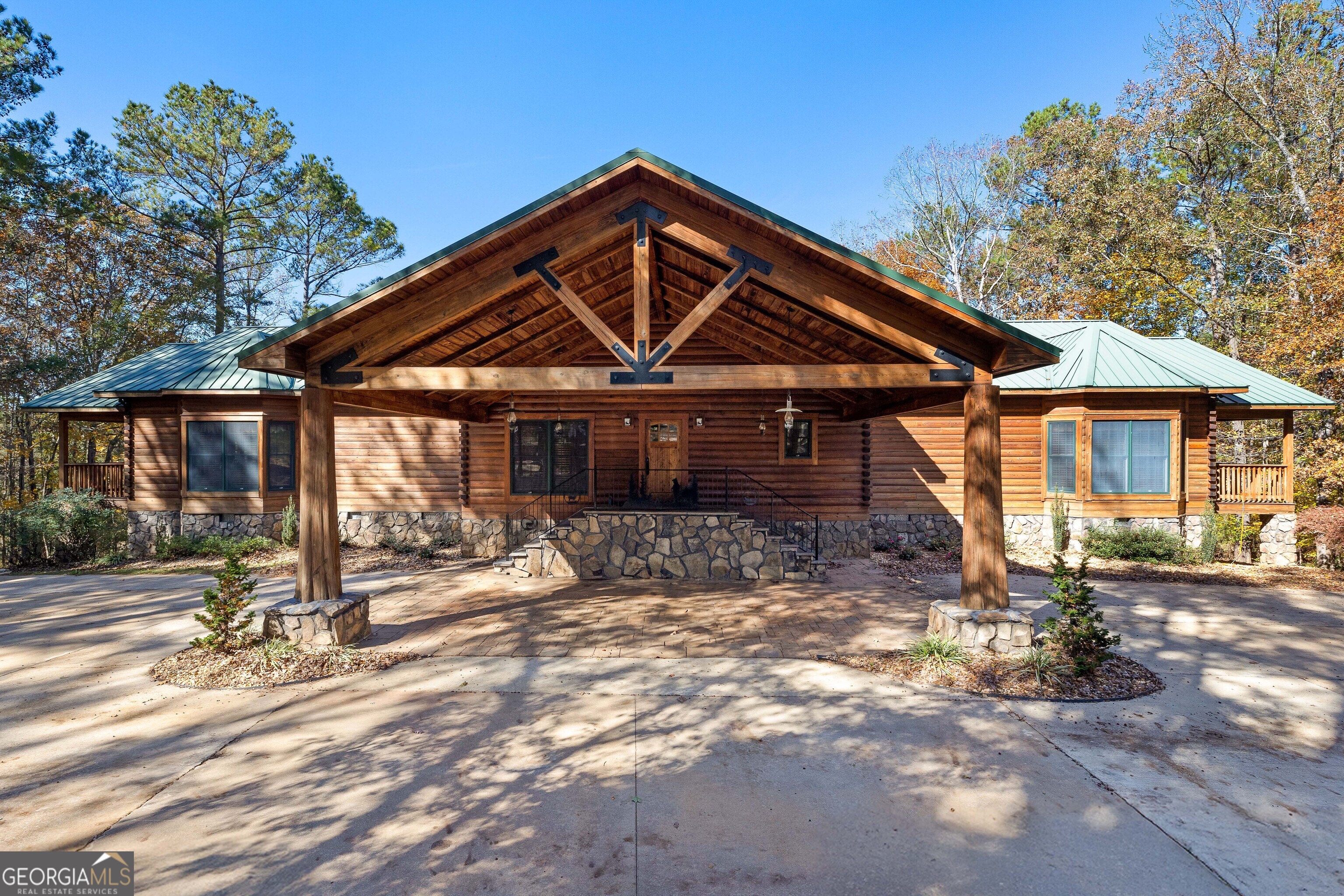 Woodland, Georgia 31836, United States, 3 Bedrooms Bedrooms, ,2 BathroomsBathrooms,Residential,Pending,250889