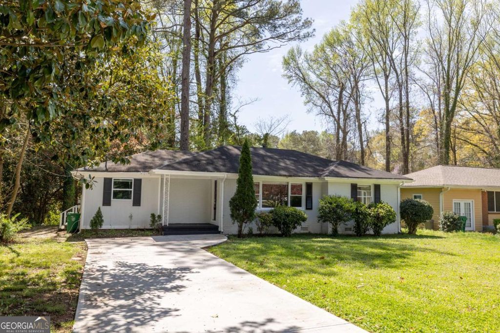 Photo of 2945 Belvedere Lane, Decatur, GA 30032 (MLS # 10776073)
