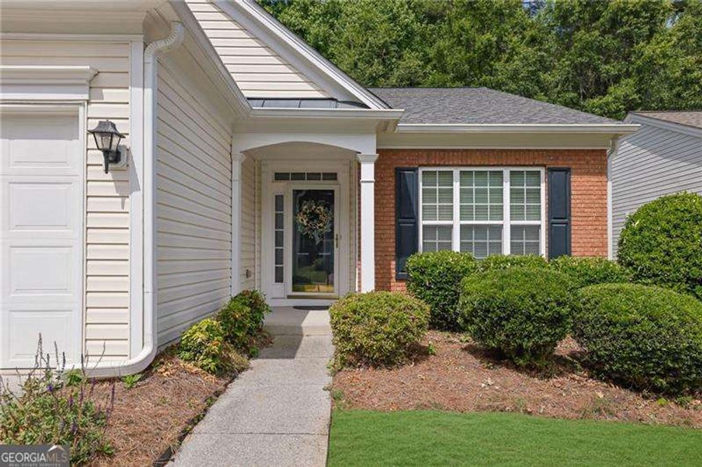Photo of 3339 Hampreston Way NW, Kennesaw, GA 30144 (MLS # 10774064)