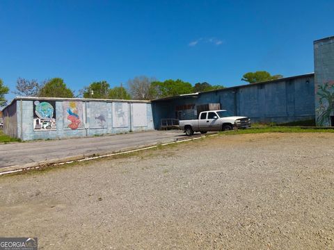 225 Lovvorn RD Carrollton GA 30117