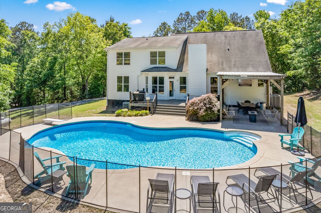 Photo of 435 Arthur Storey Road, Newnan, GA 30263 (MLS # 10871640)