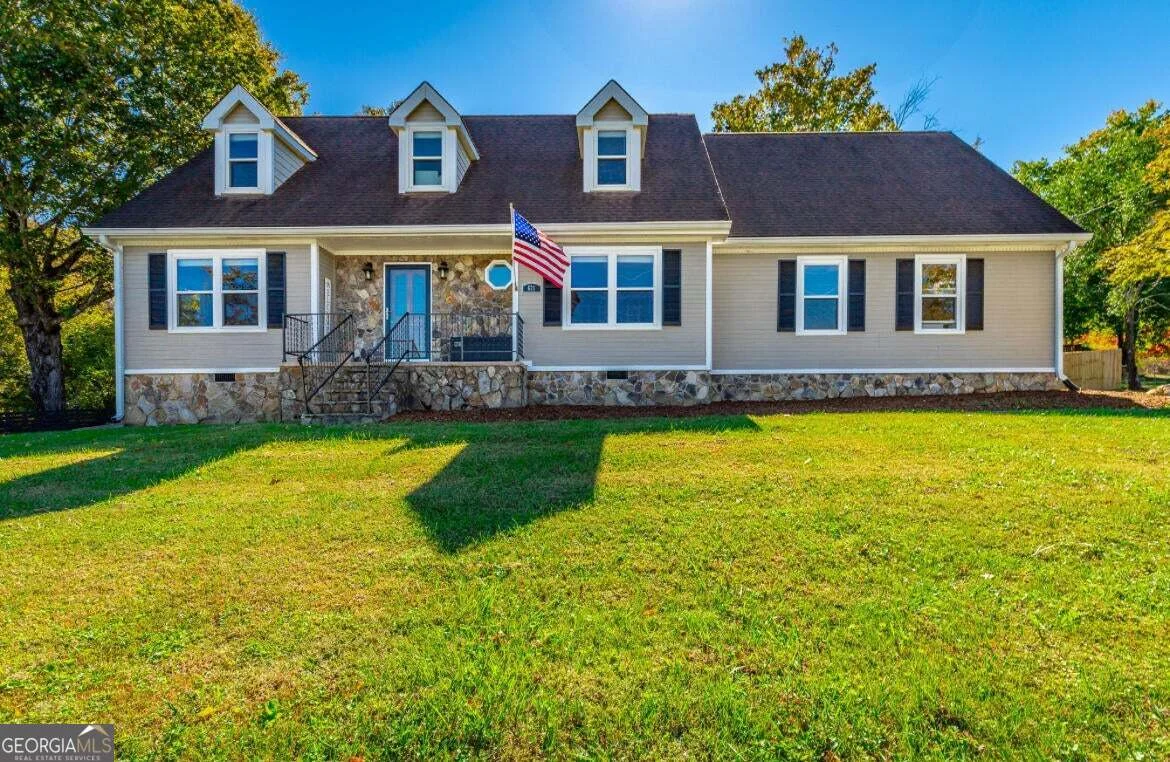 621 Lee Drive