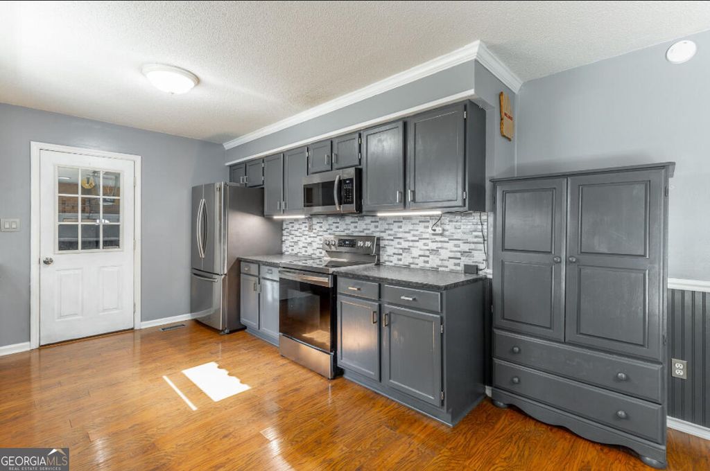 Photo of 621 Lee Drive, Ringgold, GA 30736 (MLS # 10724418)