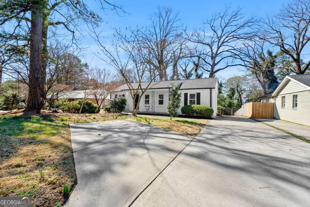 Photo of 3242 Bagley Drive, Atlanta, GA 30341 (MLS # 10699299)