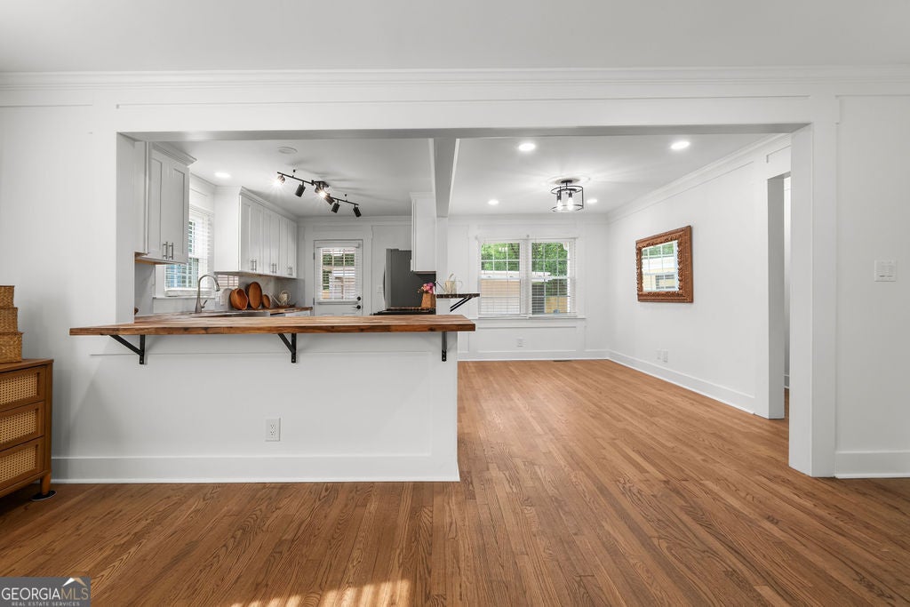 10 Clover ST SW
