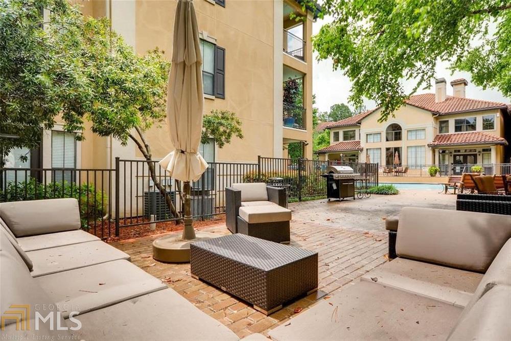 Peachtree Place - Residential Lease