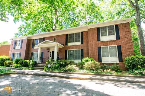 Photo of 139 East Hill Street #BLDG 11, Decatur, GA 30030 (MLS # 10585896)