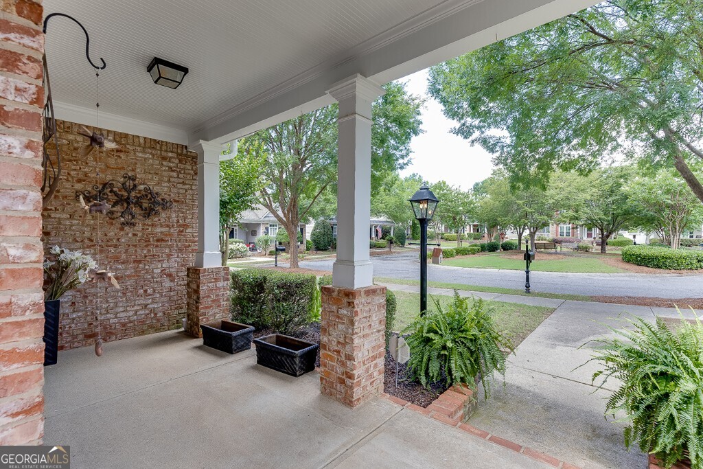 3900 Baluster CT