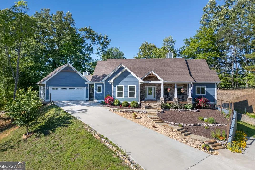 128 Gray Eagle Lane