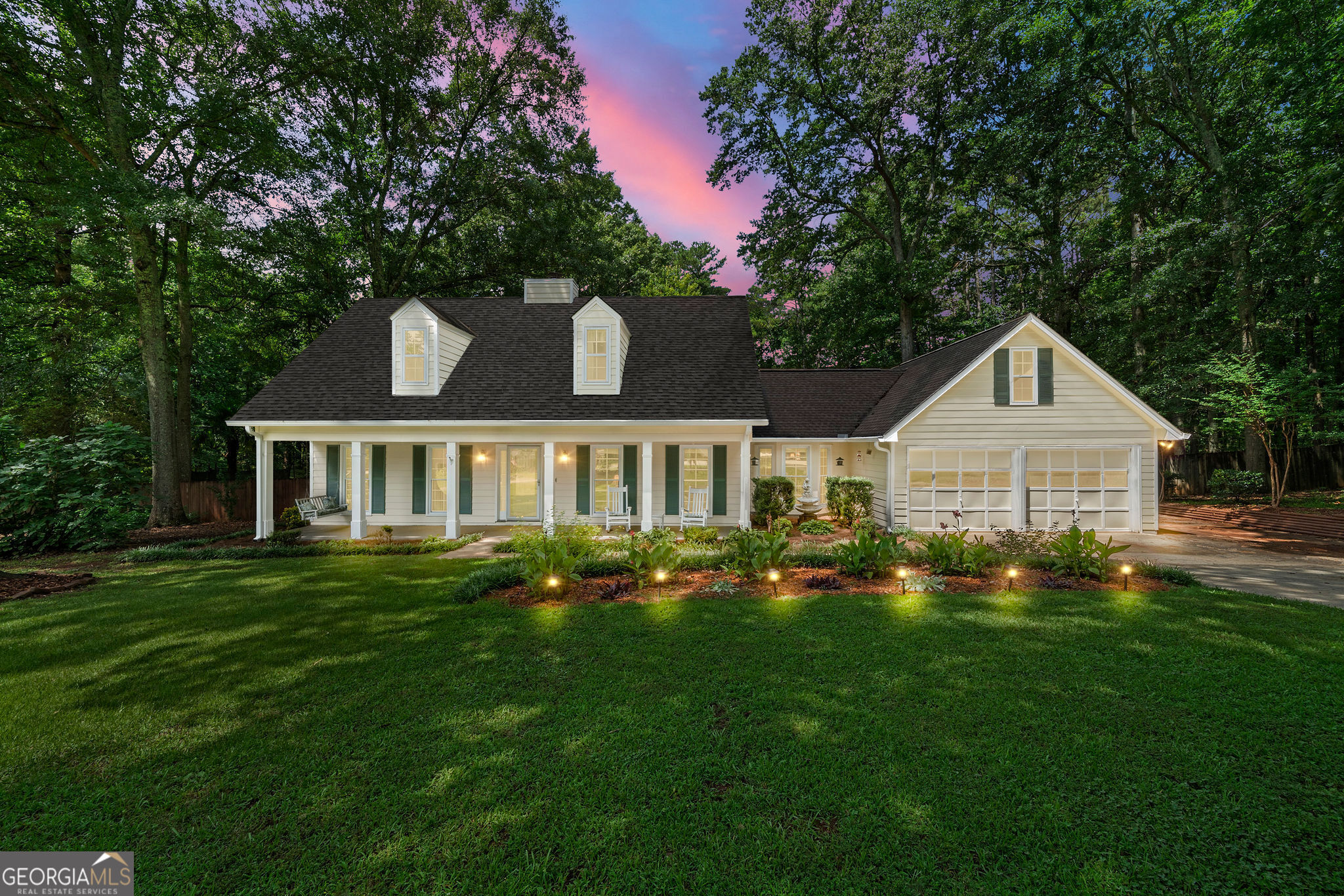 Newnan, Georgia 30265, United States, 5 Bedrooms Bedrooms, ,3 BathroomsBathrooms,Residential,Active,164632