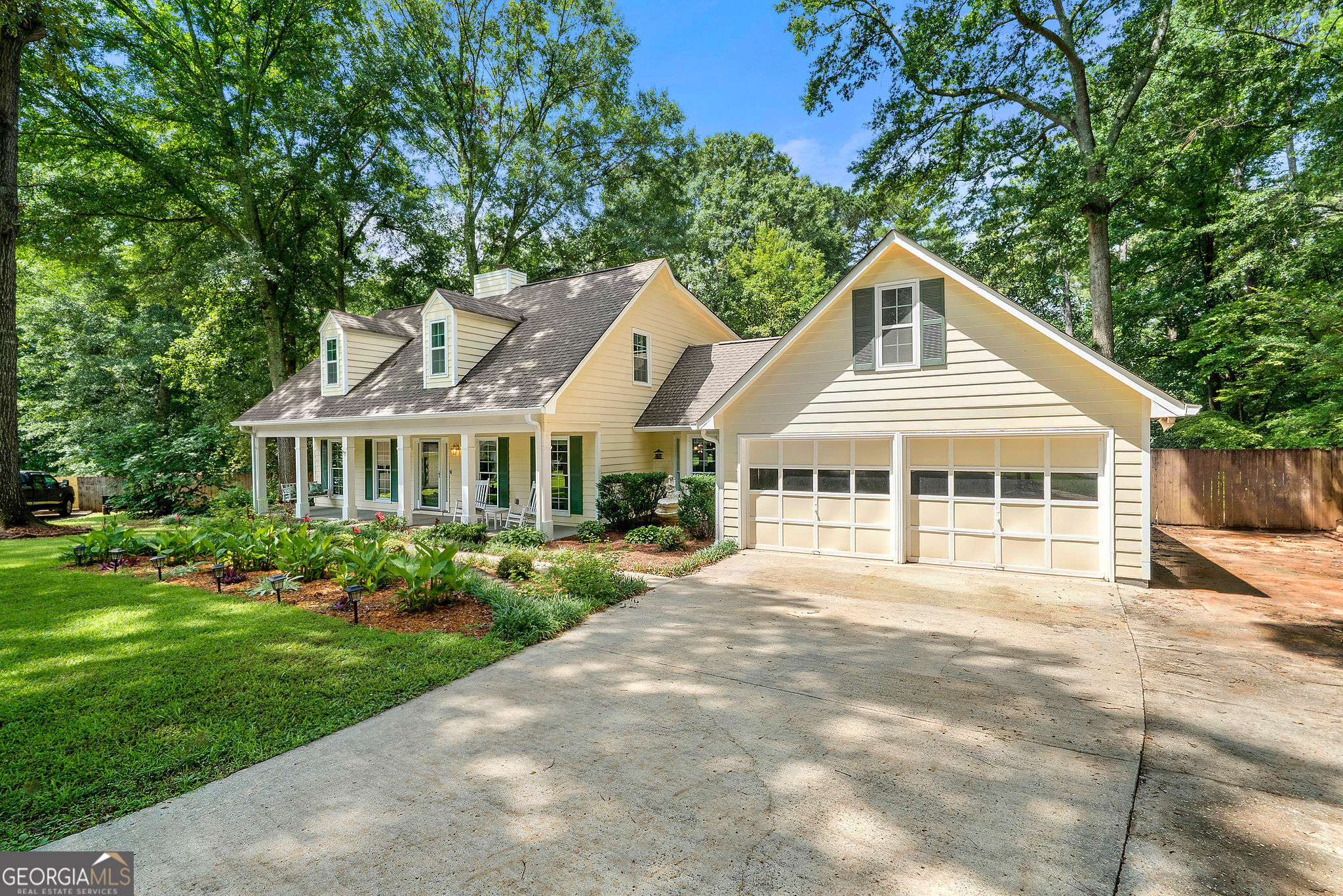 55 Foxcroft CT