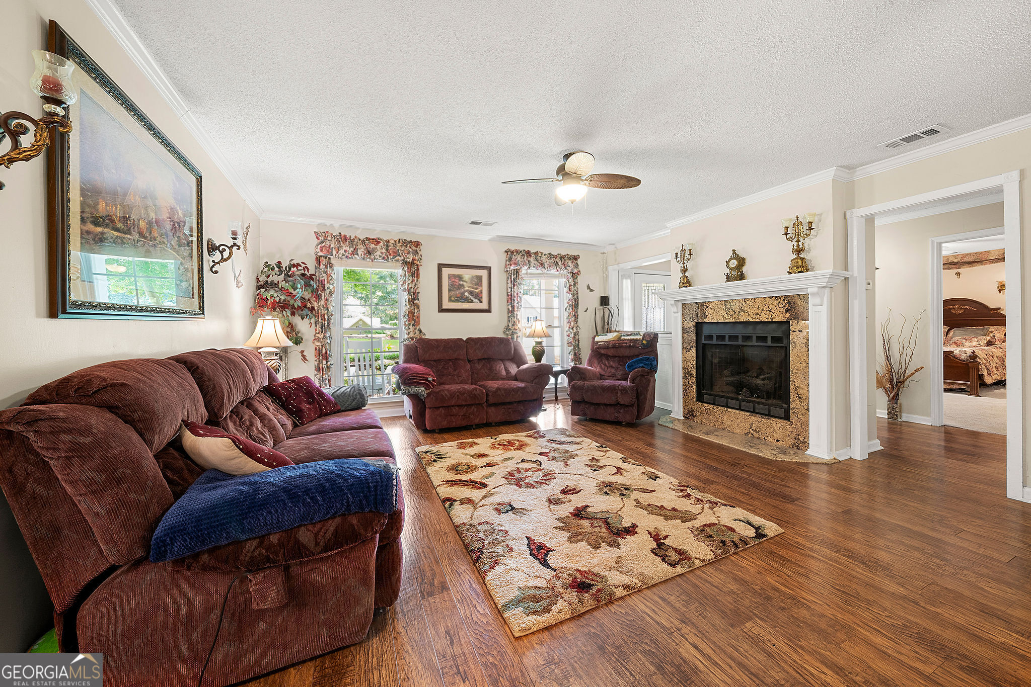 Newnan, Georgia 30265, United States, 5 Bedrooms Bedrooms, ,3 BathroomsBathrooms,Residential,Active,164632