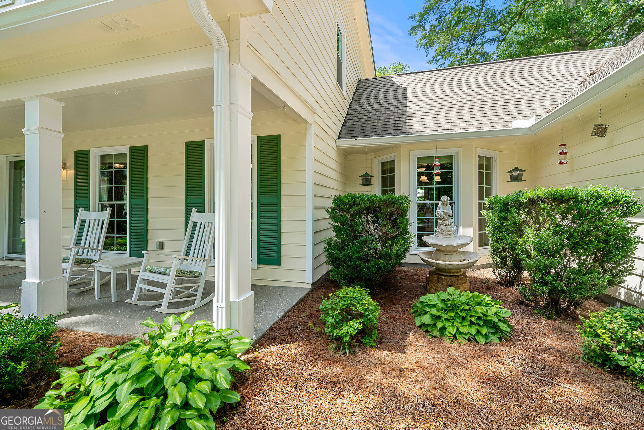 Newnan, Georgia 30265, United States, 5 Bedrooms Bedrooms, ,3 BathroomsBathrooms,Residential,Active,164632