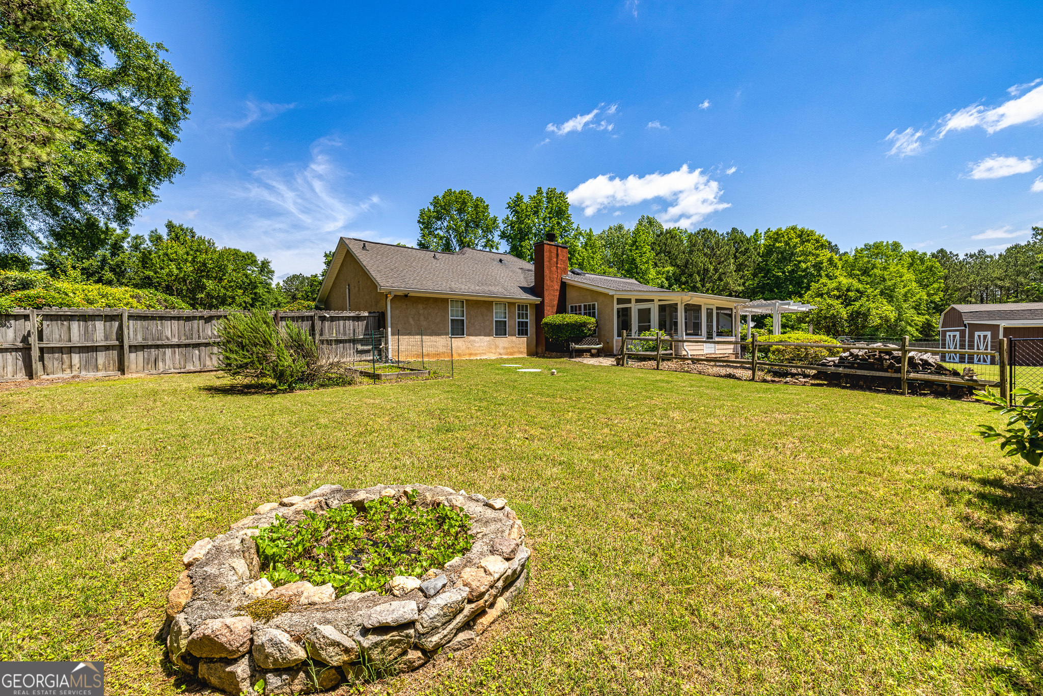 McIntosh Estates - Residential