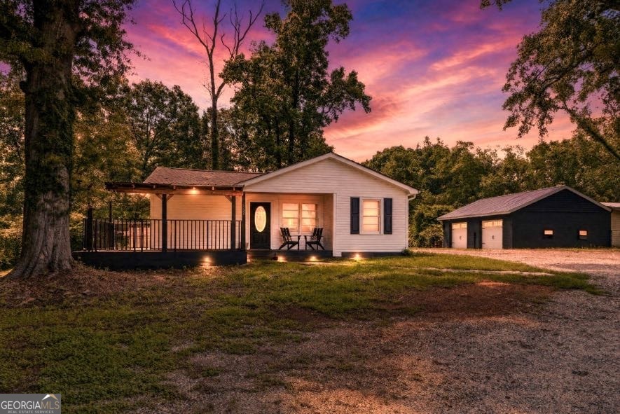 2552 Highway 36 E