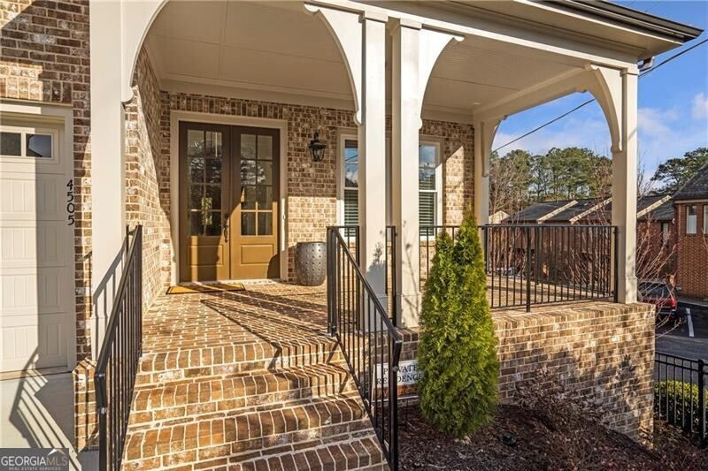 Dunwoody, Georgia 30338, United States, 6 Bedrooms Bedrooms, ,6 BathroomsBathrooms,Residential,Active,82430