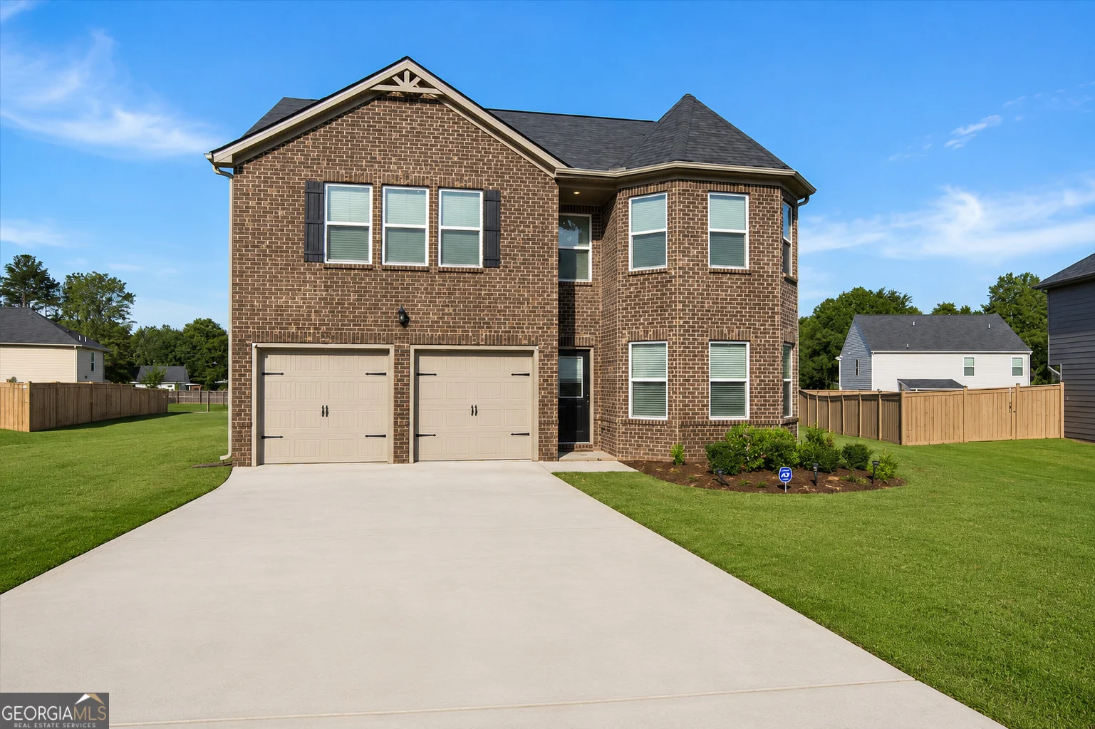 1129 Bluecoat Circle