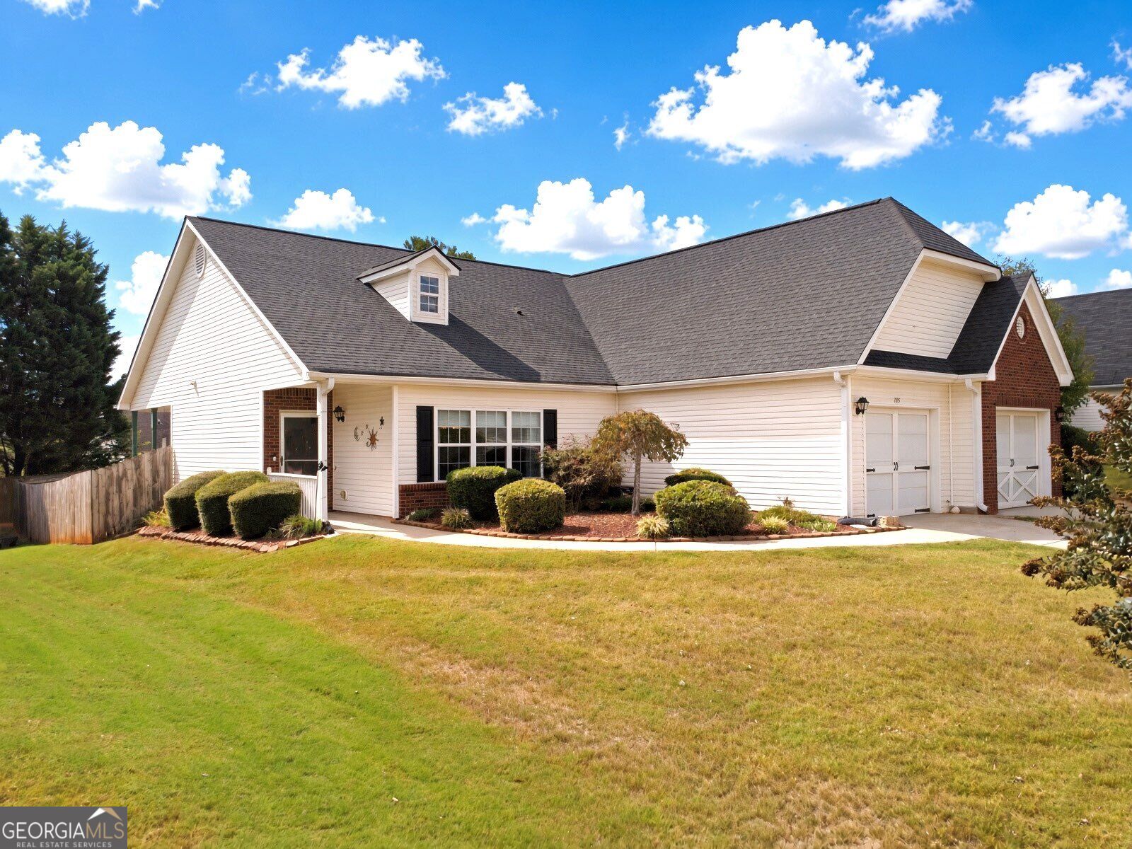 705 City Park DR