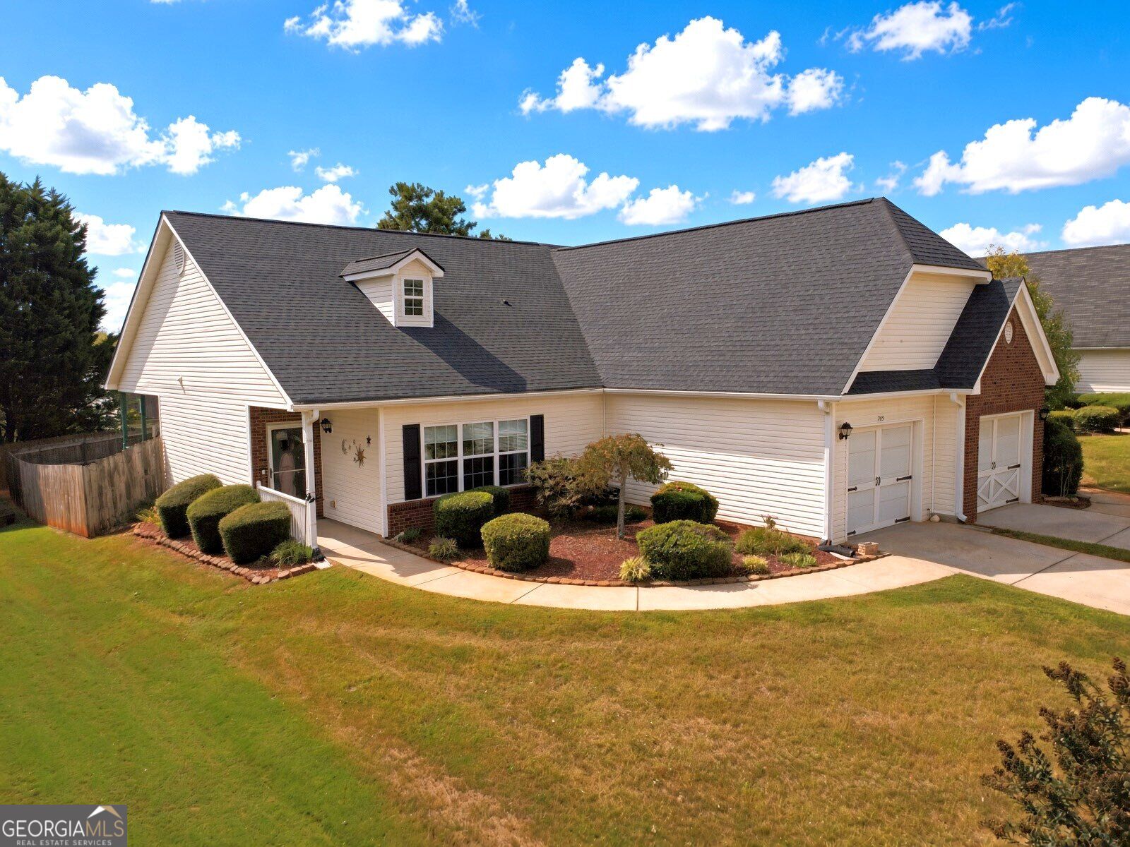 705 City Park DR