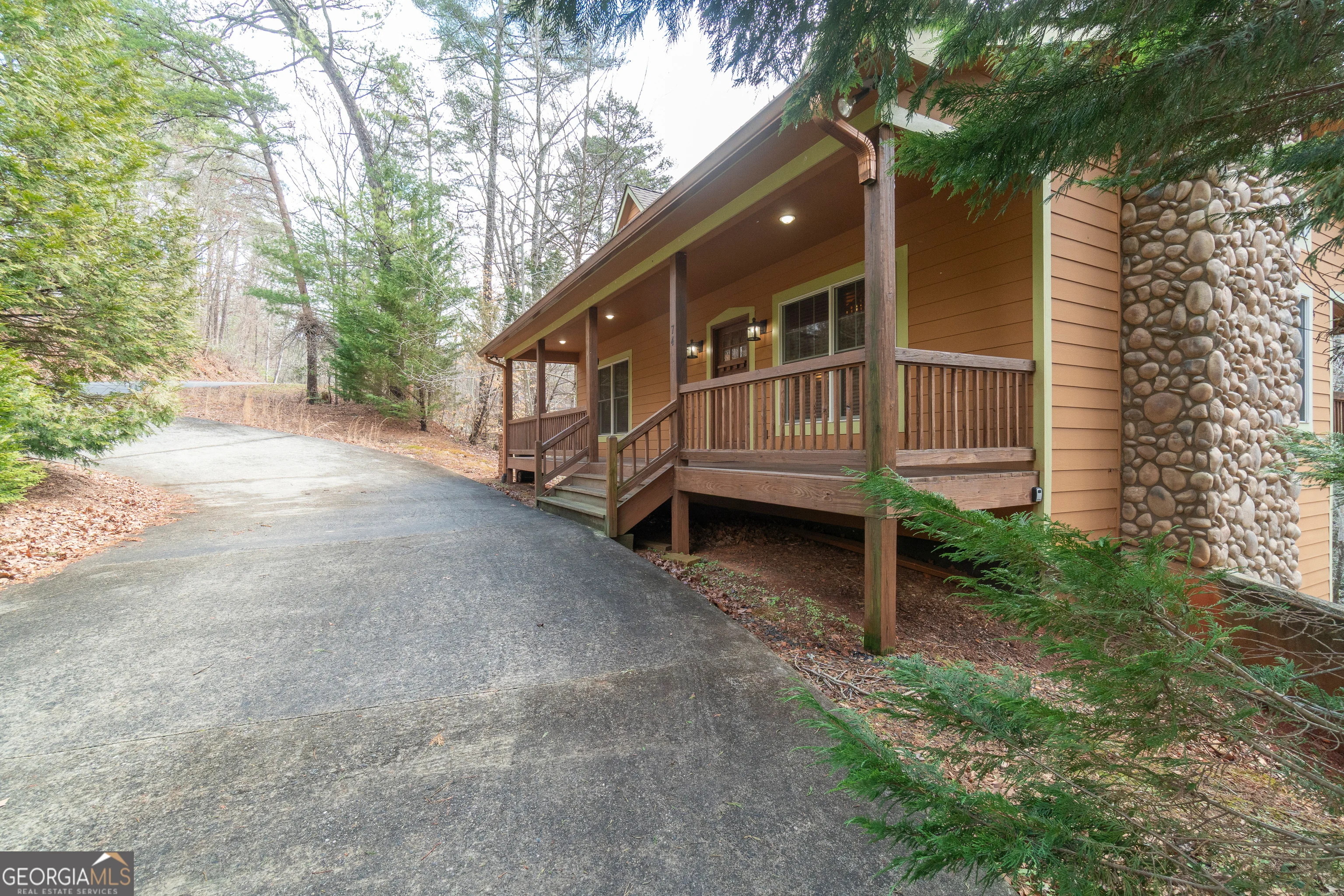 74 Fussen Strasse, Helen, GA, 30545